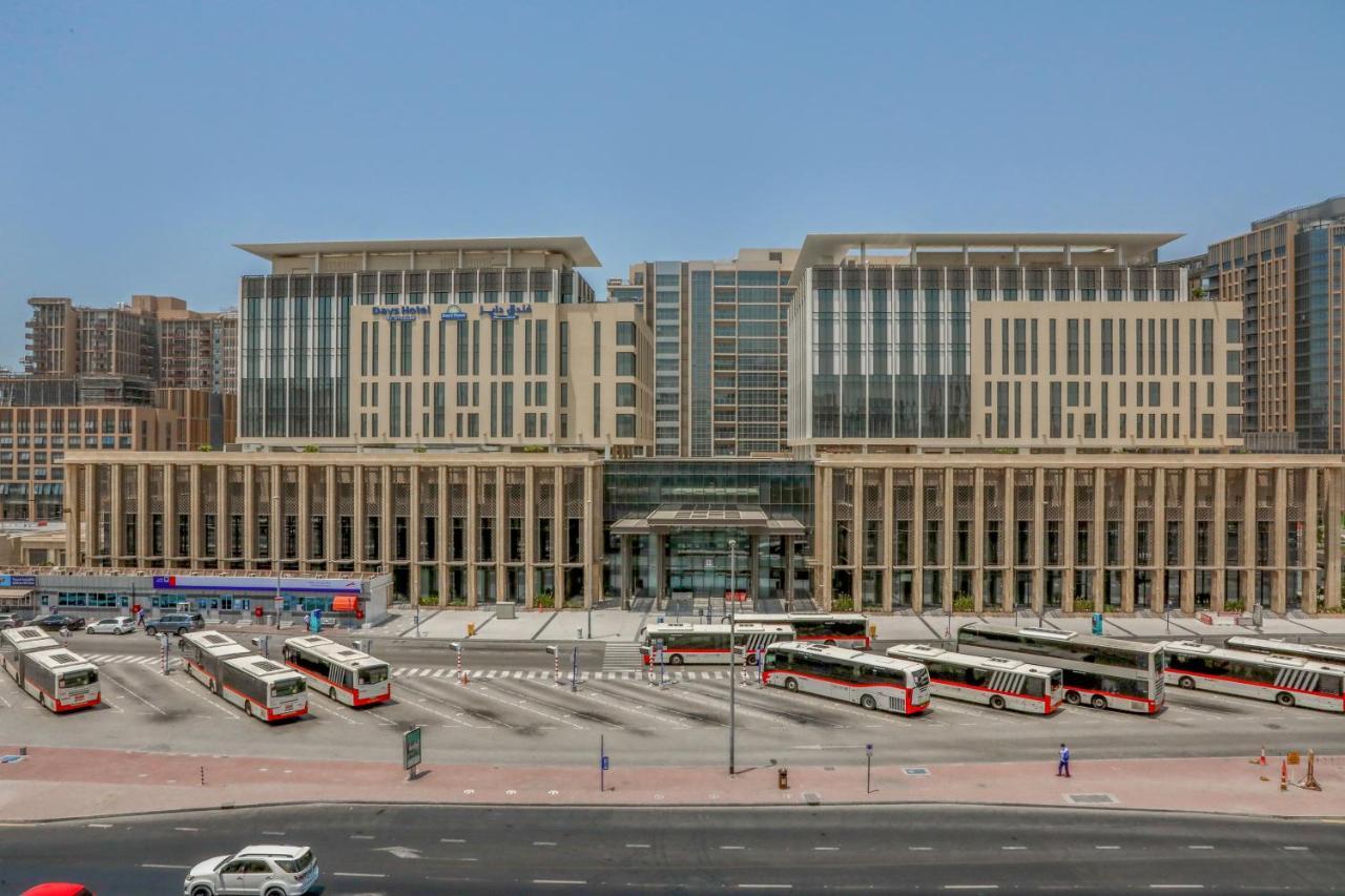 Mercure Dubai Gold District Exteriör bild
